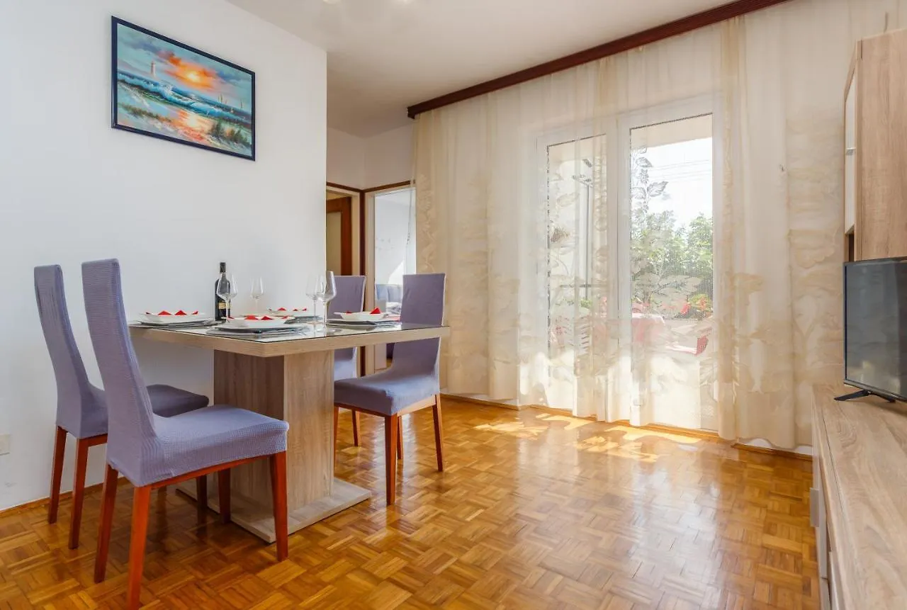 Apartment Dragica Krk Town